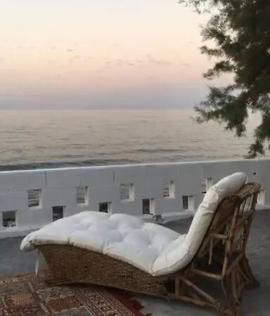 High By The Beach House In Girne *
