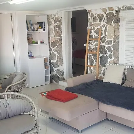 High By The Beach House In Girne * Agios Georgios (Kyrenia)
