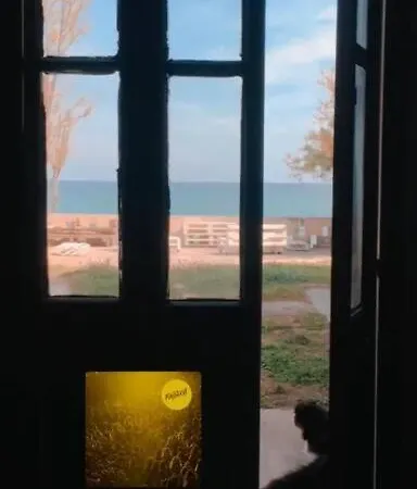 High By The Beach House In Girne Hébergement de vacances *